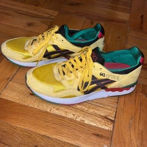 ASICS, yellow, gel-lyte sneaker, size 10.5